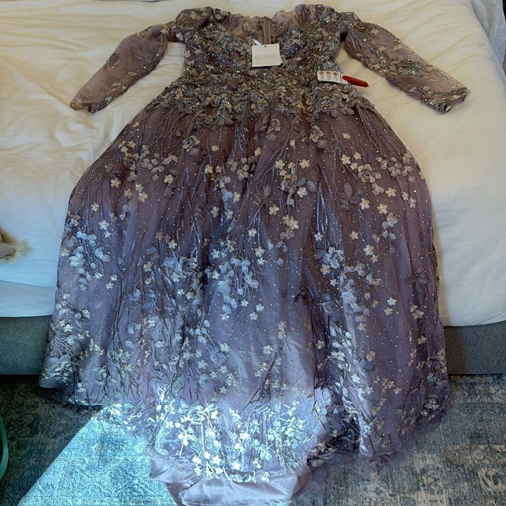 SORRY THIS DRESS IS SOLD - Picture 7 of 8